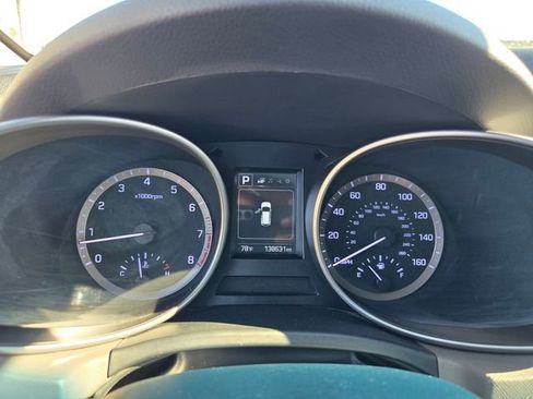 Used 2019 Hyundai Santa Fe XL SE image 22
