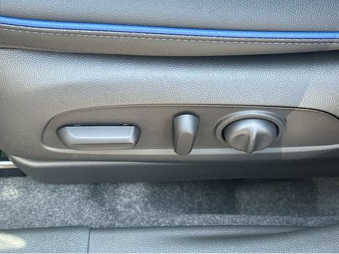 New 2026 Buick Envista Sport Touring w/ Convenience I Package FWD image 33