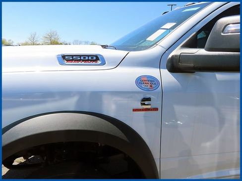 New 2026 RAM 5500 Tradesman w/ Chrome Appearance Group AWD/4WD image 5