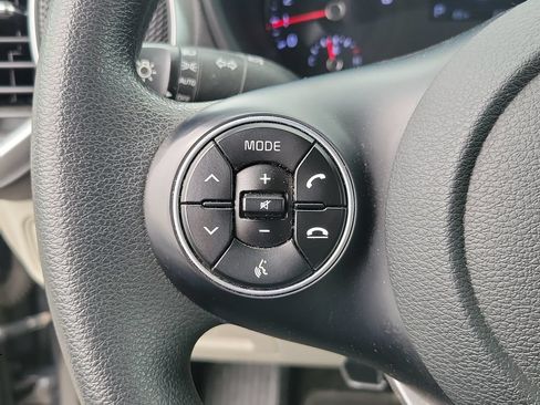 Used 2022 Kia Soul LX FWD image 20