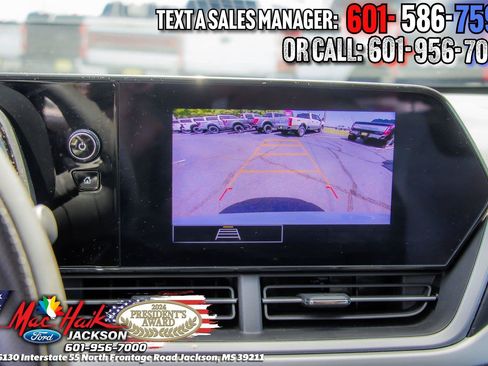 Used 2024 Chevrolet Trax LS w/ LS Convenience Package FWD image 15