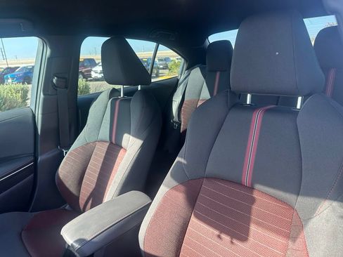 Used 2024 Toyota Corolla SE FWD image 8