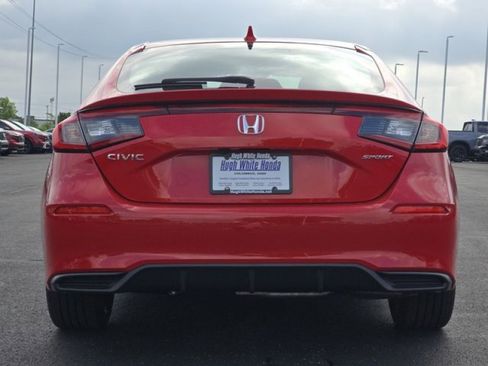 Used 2025 Honda Civic Sport image 11