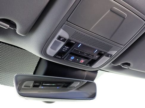 Used 2015 Acura TLX w/ Technology Package FWD image 21