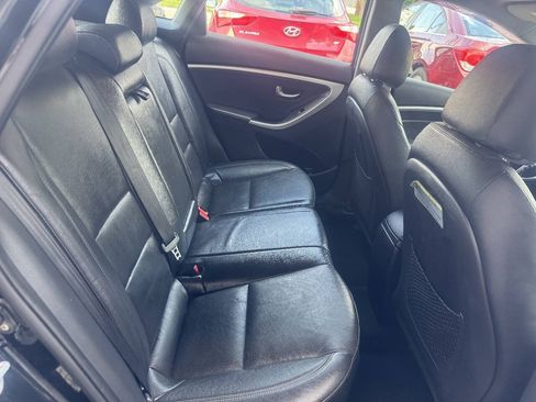 Used 2014 Hyundai Elantra GT w/ Option Group 02 FWD image 20