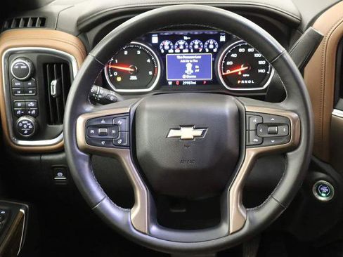 Used 2023 Chevrolet Silverado 3500 High Country w/ LPO, Hitch Package image 9