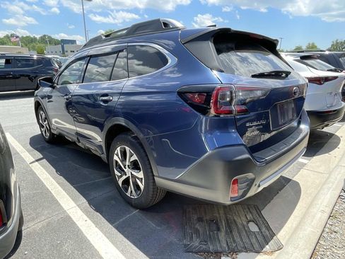 Used 2020 Subaru Outback Touring XT AWD/4WD image 3