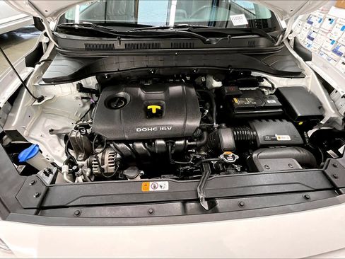 Used 2021 Hyundai Kona SEL image 12