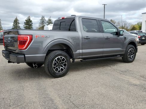 Certified 2022 Ford F150 XLT w/ Equipment Group 302A High image 4