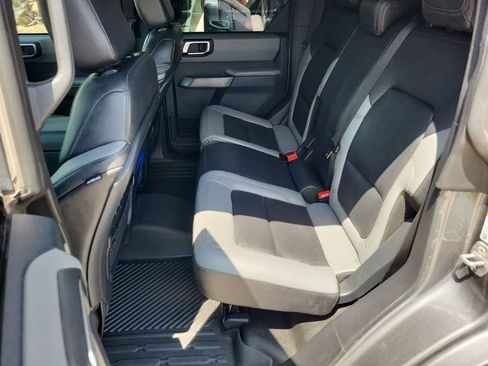Used 2023 Ford Bronco Black Diamond AWD/4WD image 21