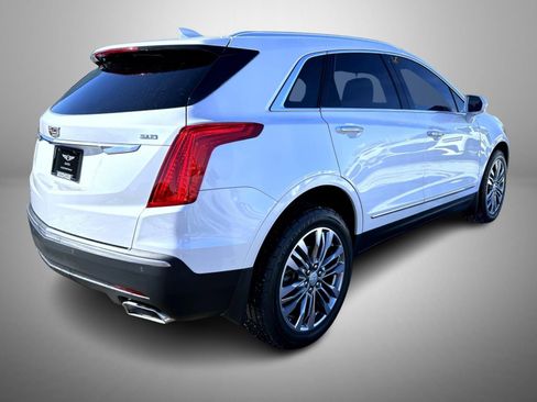 Used 2017 Cadillac XT5 Premium Luxury image 5