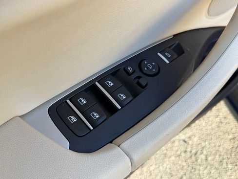 Used 2019 BMW X3 sDrive30i w/ Driving Assistance Package image 18