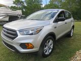 Used 2019 Ford Escape S image 3