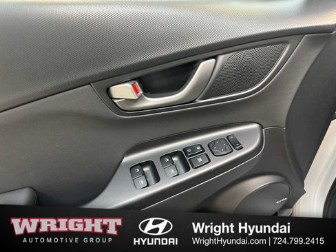Used 2019 Hyundai Kona Limited image 13