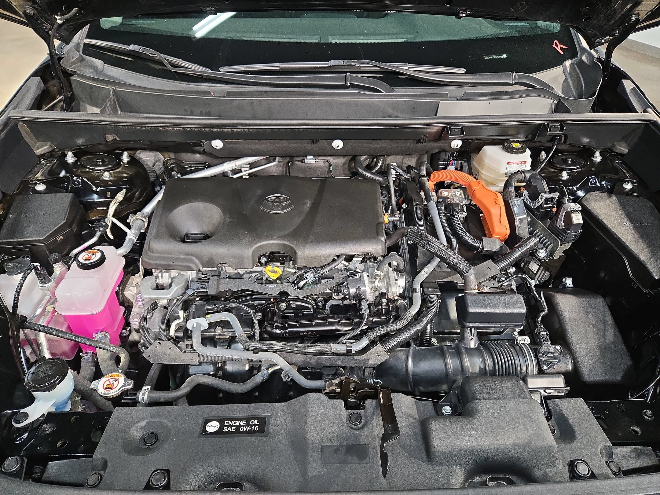 Certified 2024 Toyota RAV4 LE AWD/4WD image 19