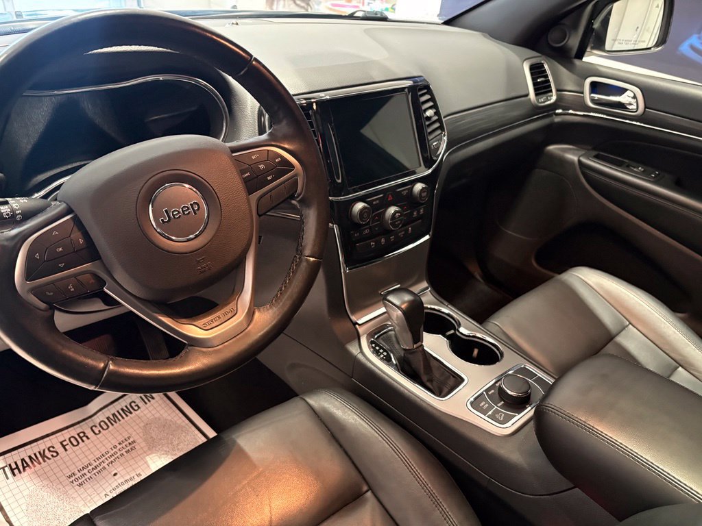 Used 2021 Jeep Grand Cherokee Limited AWD/4WD image 11