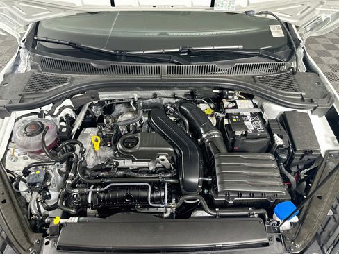 Used 2025 Volkswagen Jetta Sport FWD image 33