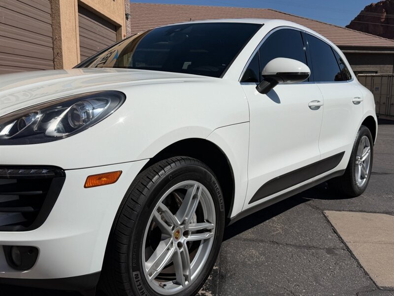 Used 2018 Porsche Macan S AWD/4WD image 22
