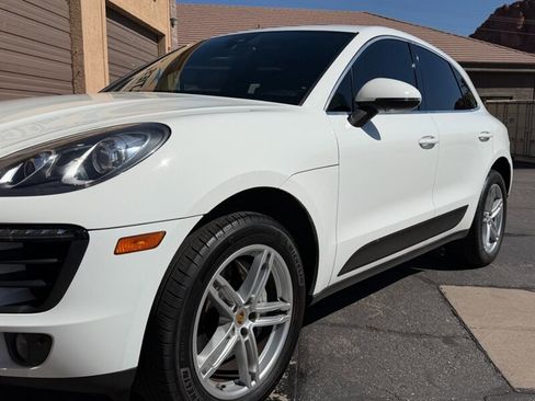 Used 2018 Porsche Macan S AWD/4WD image 22