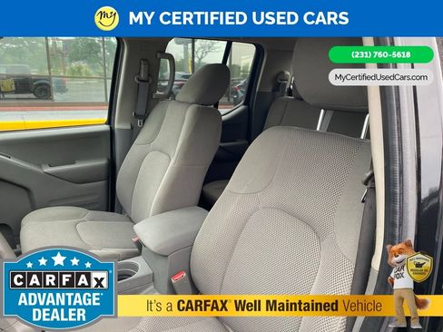 Used 2021 Nissan Frontier SV w/ Midnight Edition Floor Mats AWD/4WD image 13