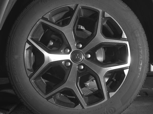 Used 2025 Jeep Compass Limited image 14