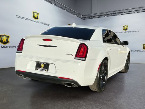 Used 2023 Chrysler 300 S w/ Comfort Group image 5