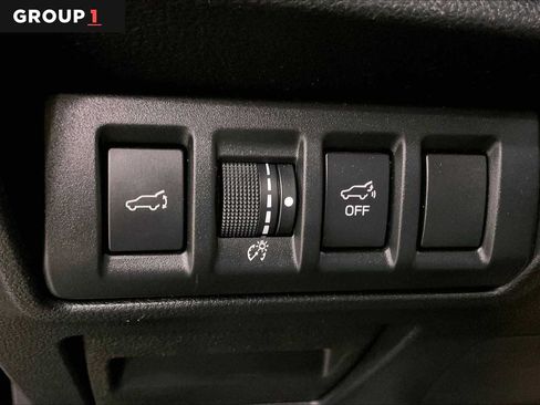 Used 2021 Subaru Outback Touring AWD/4WD image 36