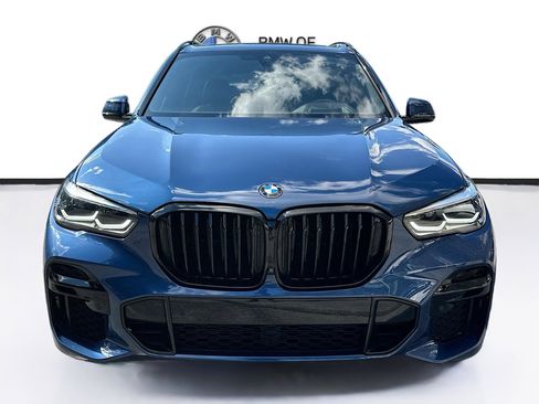 Certified 2022 BMW X5 sDrive40i w/ M Sport Package image 2