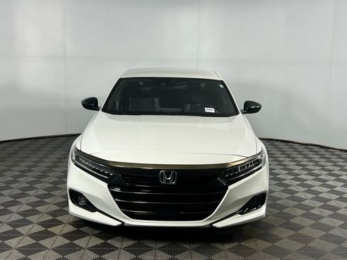 Used 2022 Honda Accord Sport image 11