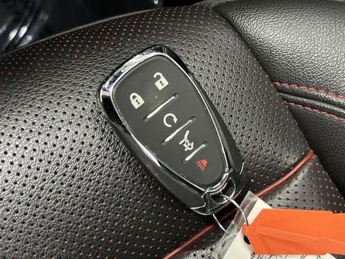 Used 2021 Chevrolet Blazer RS w/ Enhanced Convenience Package image 28