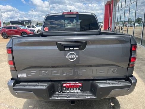 New 2026 Nissan Frontier SV w/ SV Convenience Package RWD image 3