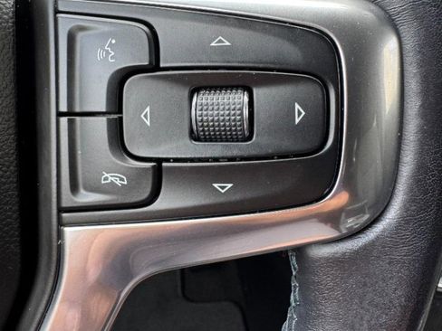 Used 2019 Chevrolet Blazer LT image 15