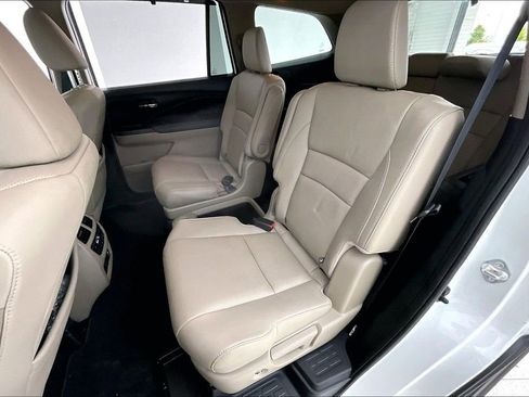 Used 2022 Honda Pilot Elite image 34