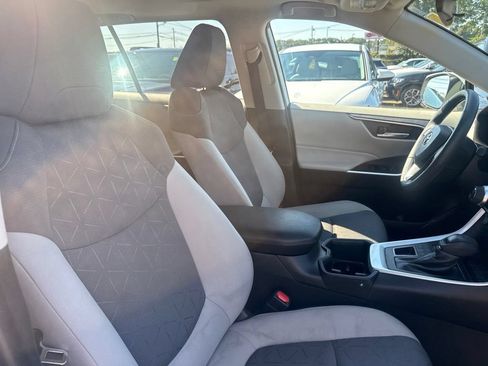 Used 2023 Toyota RAV4 XLE w/ Convenience Package AWD/4WD image 24