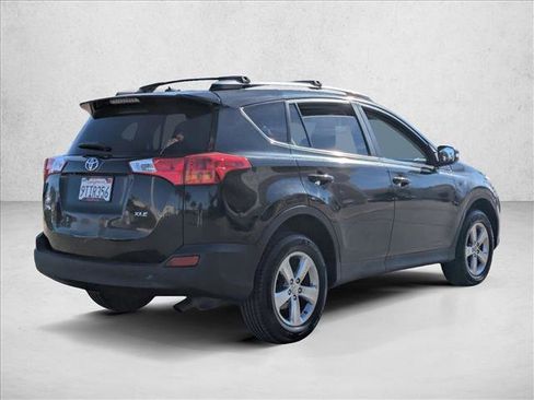 Used 2015 Toyota RAV4 XLE image 5