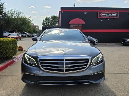 Used 2017 Mercedes-Benz E 300 w/ Premium 3 Package image 5