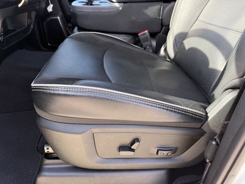 Used 2024 RAM 2500 Laramie w/ Safety Group image 29