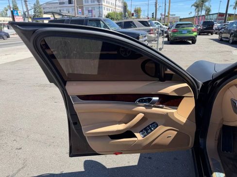 Used 2014 Porsche Panamera image 20