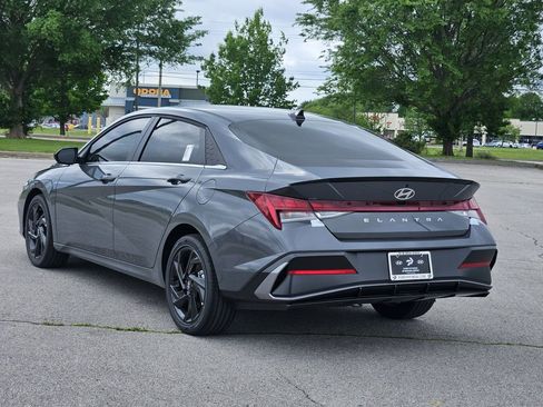 New 2026 Hyundai Elantra SEL Sport Premium FWD image 5