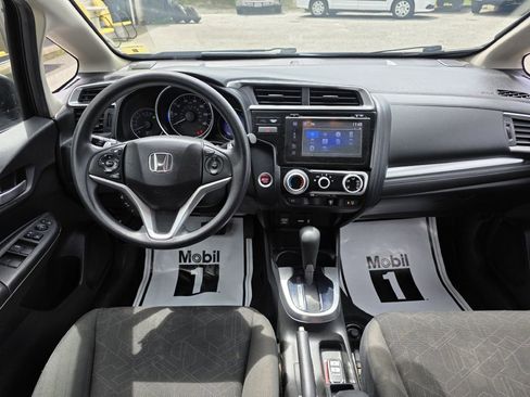 Used 2016 Honda Fit EX image 9