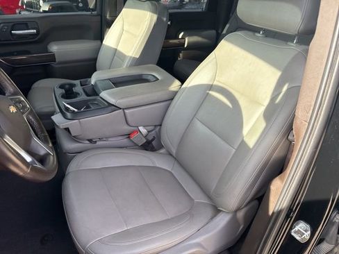 Used 2023 Chevrolet Silverado 2500 LT w/ Convenience Package image 14