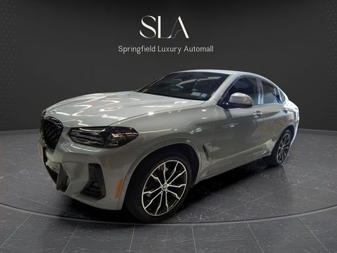 Used 2025 BMW X4 xDrive30i w/ Premium Package AWD/4WD image 10