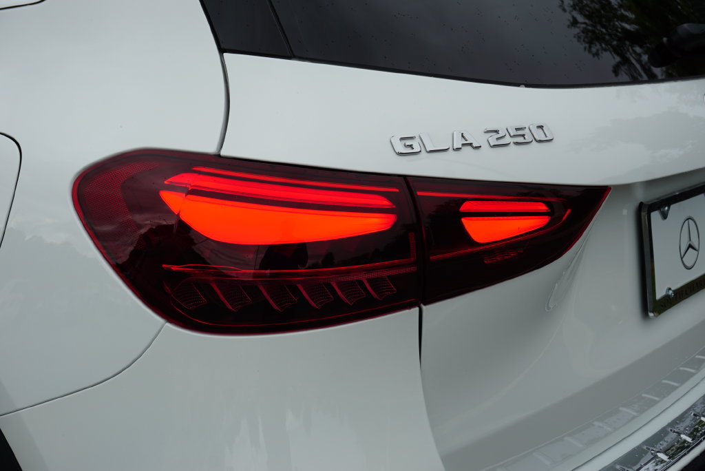 Certified 2026 Mercedes-Benz GLA 250 image 14