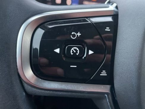 Certified 2024 Volvo XC90 B5 Core image 19