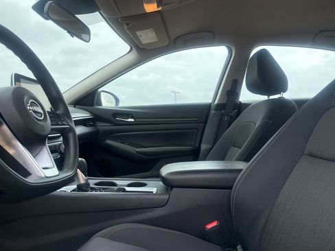 Certified 2025 Nissan Altima 2.5 SV image 39