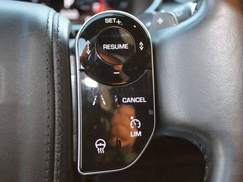 Used 2021 Land Rover Range Rover P525 Westminster Edition LWB image 40