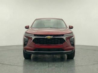 Used 2025 Chevrolet Trax LT video 1