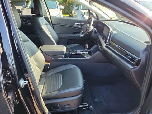 Certified 2024 Kia Sportage SX FWD image 7