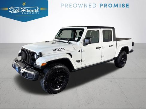 Used 2021 Jeep Gladiator Willys AWD/4WD image 1