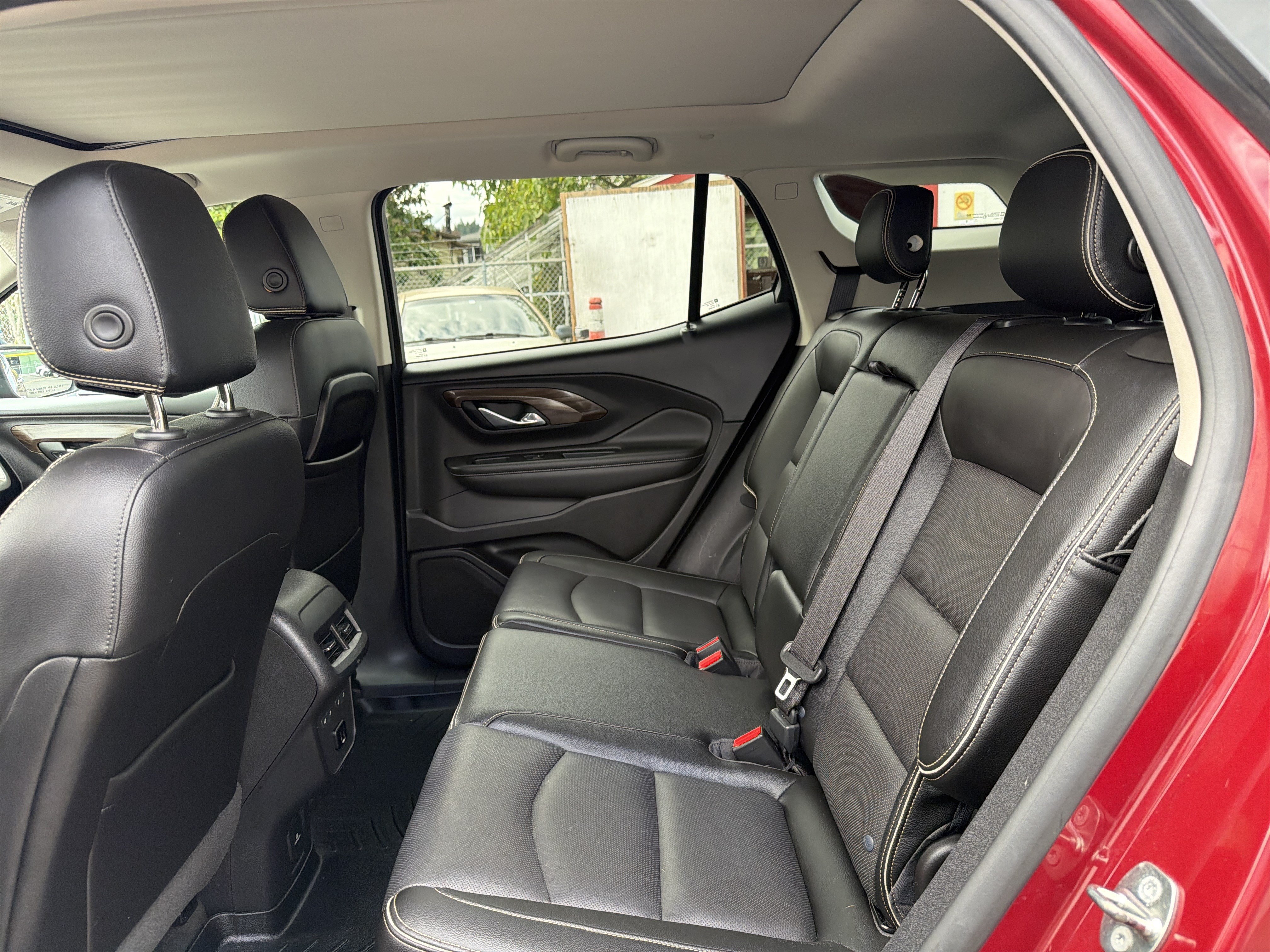 Used 2018 GMC Terrain Denali AWD/4WD image 9